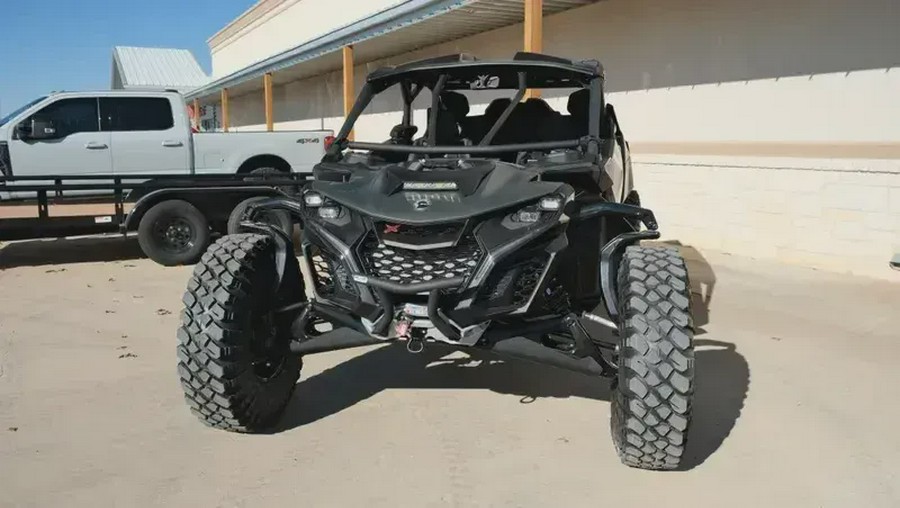 2026 CAN-AM MAVERICK R MAX X RC WITH SMARTSHOX 999T DCT