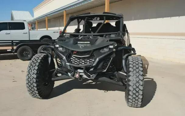 2026 CAN-AM MAVERICK R MAX X RC WITH SMARTSHOX 999T DCT