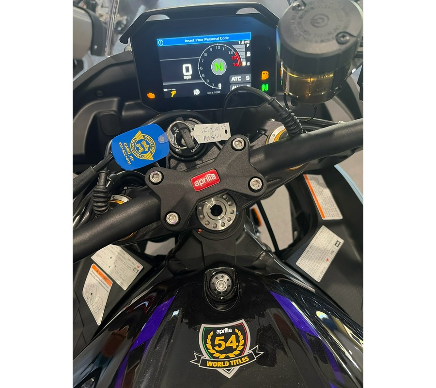 2027 Aprilia Tuono V4 Factory 1100