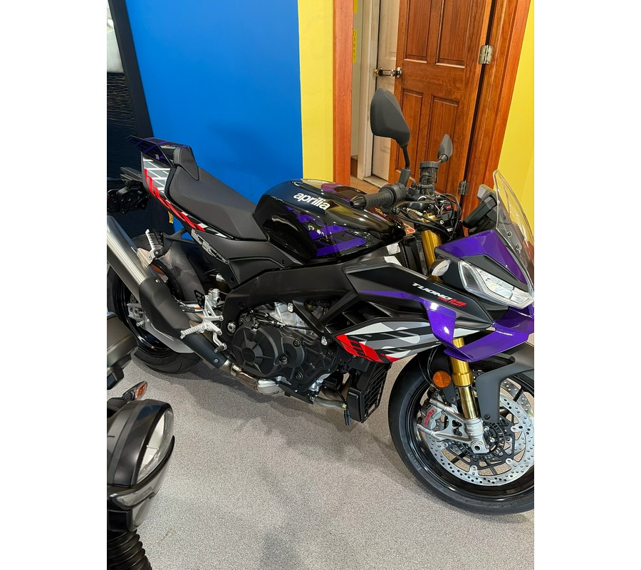 2027 Aprilia Tuono V4 Factory 1100
