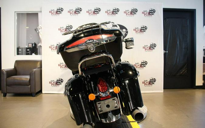 2016 Indian Roadmaster Thunder Black