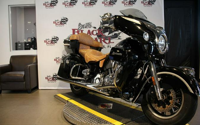 2016 Indian Roadmaster Thunder Black
