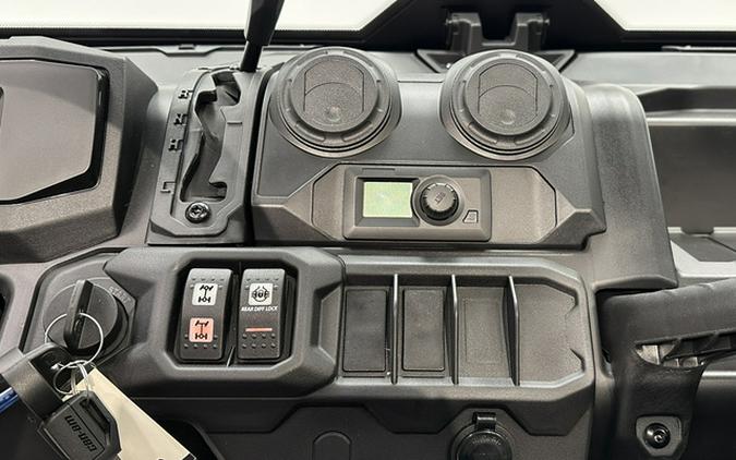 2026 Can-AM Defender DPS CAB HVAC HD10