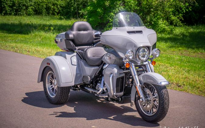 2024 Harley-Davidson® FLHTCUTG - Tri Glide® Ultra