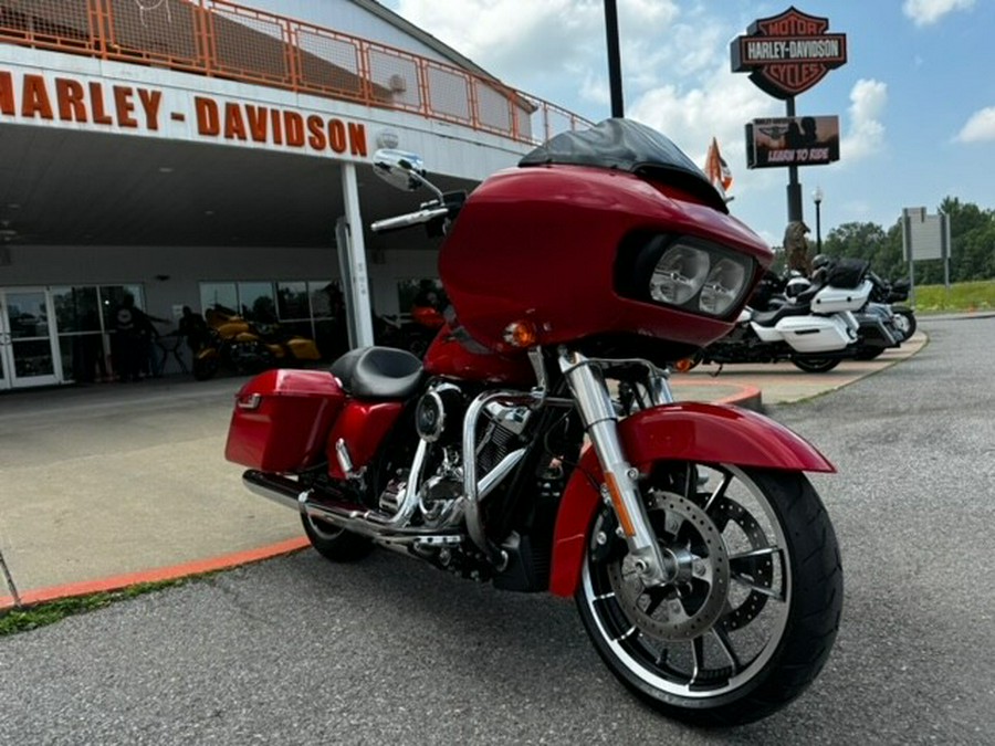 2023 Harley-Davidson Road Glide Redline Red