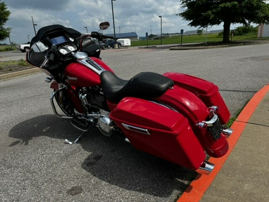 2023 Harley-Davidson Road Glide Redline Red