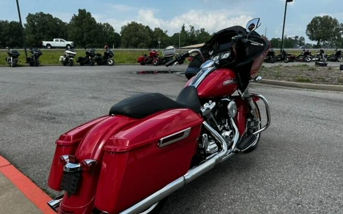 2023 Harley-Davidson Road Glide Redline Red