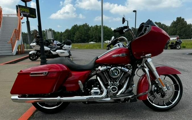 2023 Harley-Davidson Road Glide Redline Red