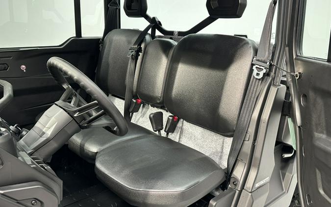 2026 Can-AM Defender DPS CAB HVAC HD10