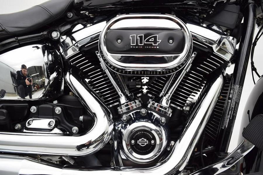 2022 Harley-Davidson® FLHCS - Heritage Classic 114