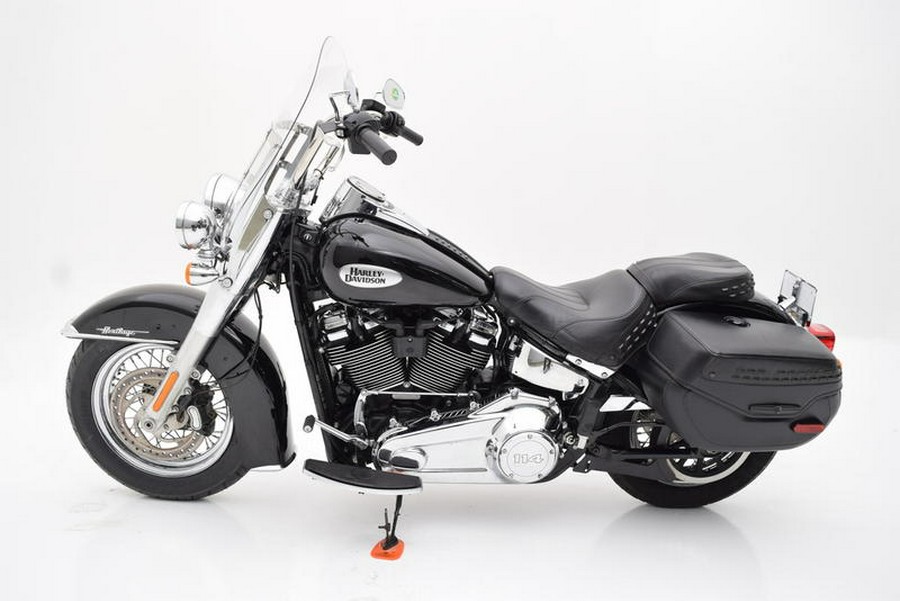 2022 Harley-Davidson® FLHCS - Heritage Classic 114