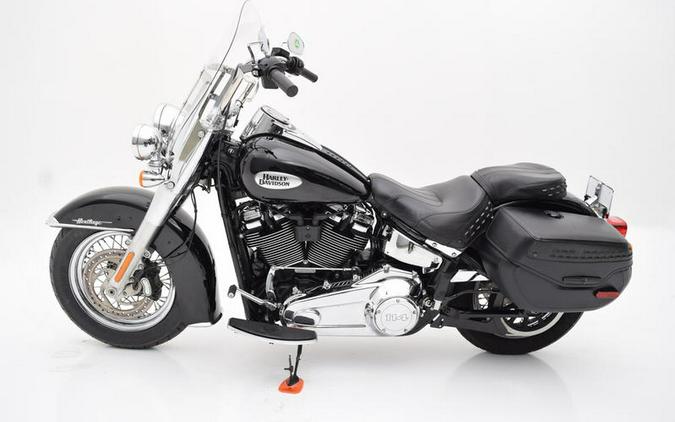 2022 Harley-Davidson® FLHCS - Heritage Classic 114