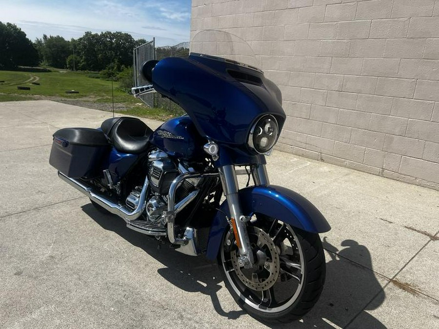 2017 Harley-Davidson® FLHXS - Street Glide® Special