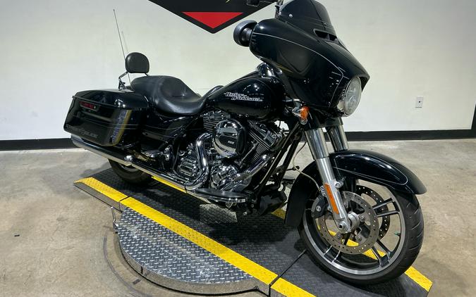 2016 Harley-Davidson Street Glide® Special