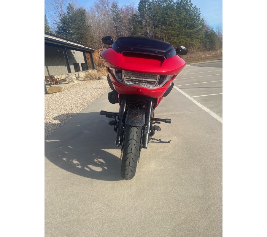 2025 Harley-Davidson® CVO™ Road Glide® ST Rally Red