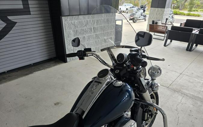 2020 Police Road King