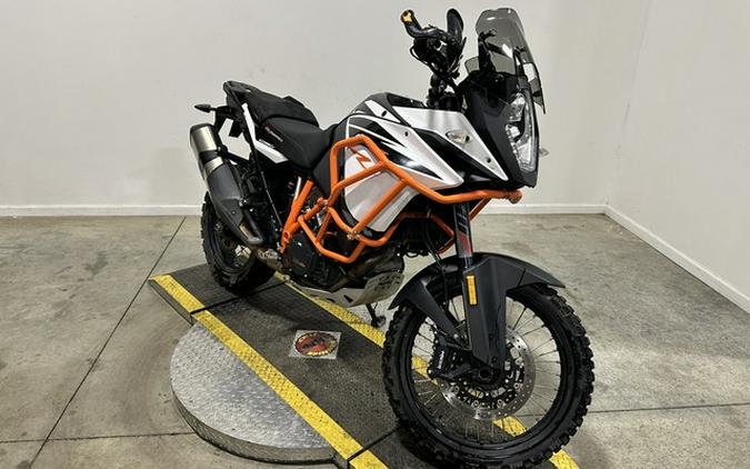 2017 KTM Adventure 1090 R