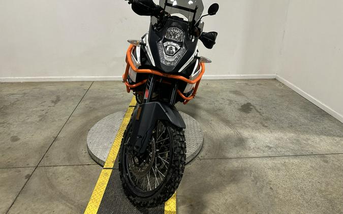 2017 KTM Adventure 1090 R