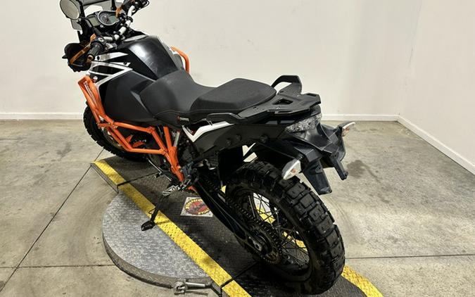 2017 KTM Adventure 1090 R