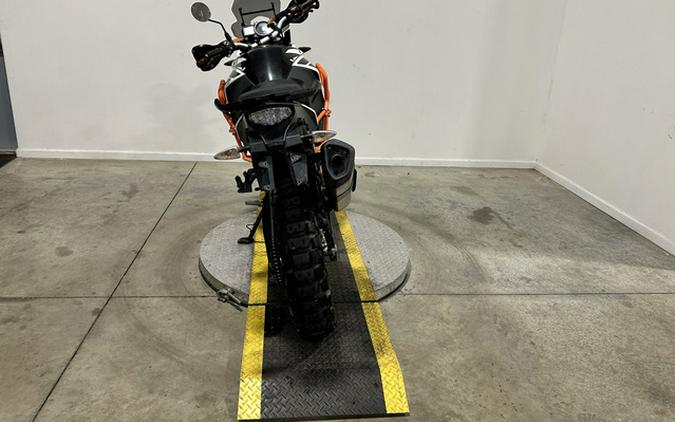 2017 KTM Adventure 1090 R