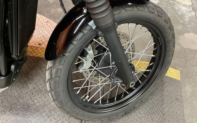 2019 Triumph Street Scrambler Cranberry Red