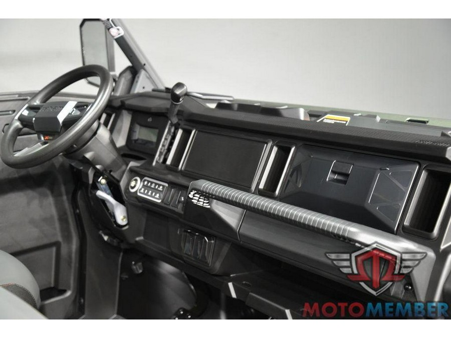 2026 Can-Am Defender X mr HD11 with half-doors