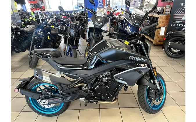 2026 800NK CF800-7US - CFMOTO