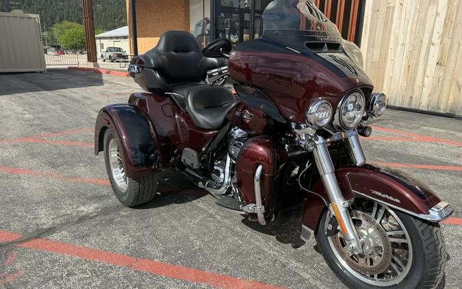 FLHTCUTG 2022 Tri Glide® Ultra