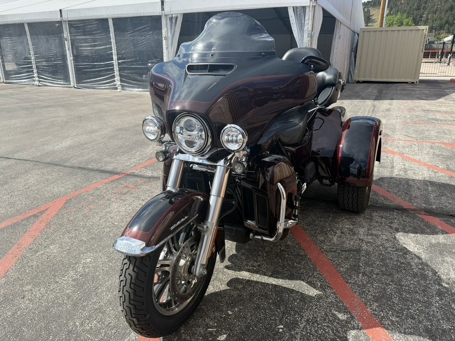 FLHTCUTG 2022 Tri Glide® Ultra
