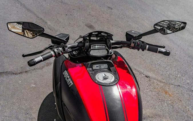 2015 Ducati Diavel Dark
