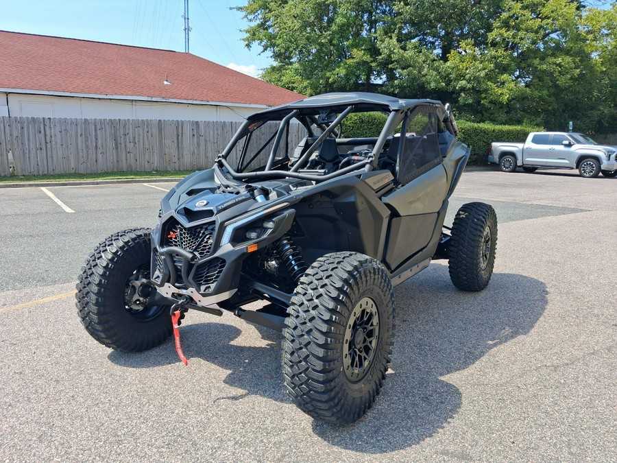 2027 Can-Am Maverick X3 X rc TURBO RR