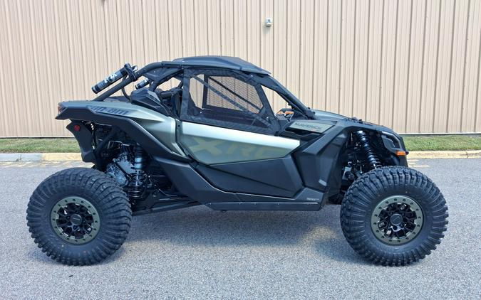 2027 Can-Am Maverick X3 X rc TURBO RR