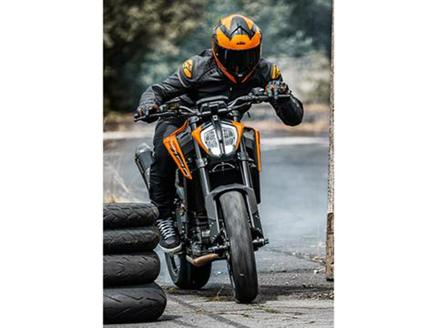 2024 KTM 790 Duke