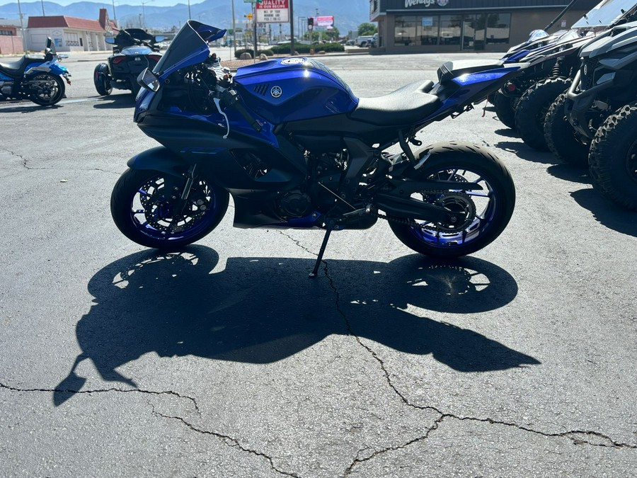 2023 Yamaha YZF-R7