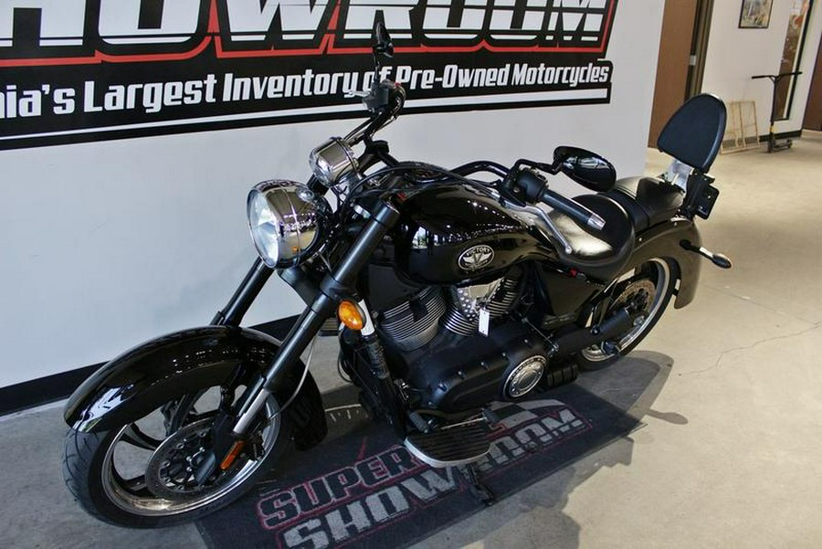 2009 Victory Motorcycles® Kingpin® 8-Ball™