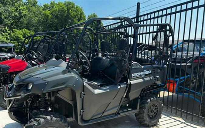 2025 Honda Pioneer 700-4 Deluxe