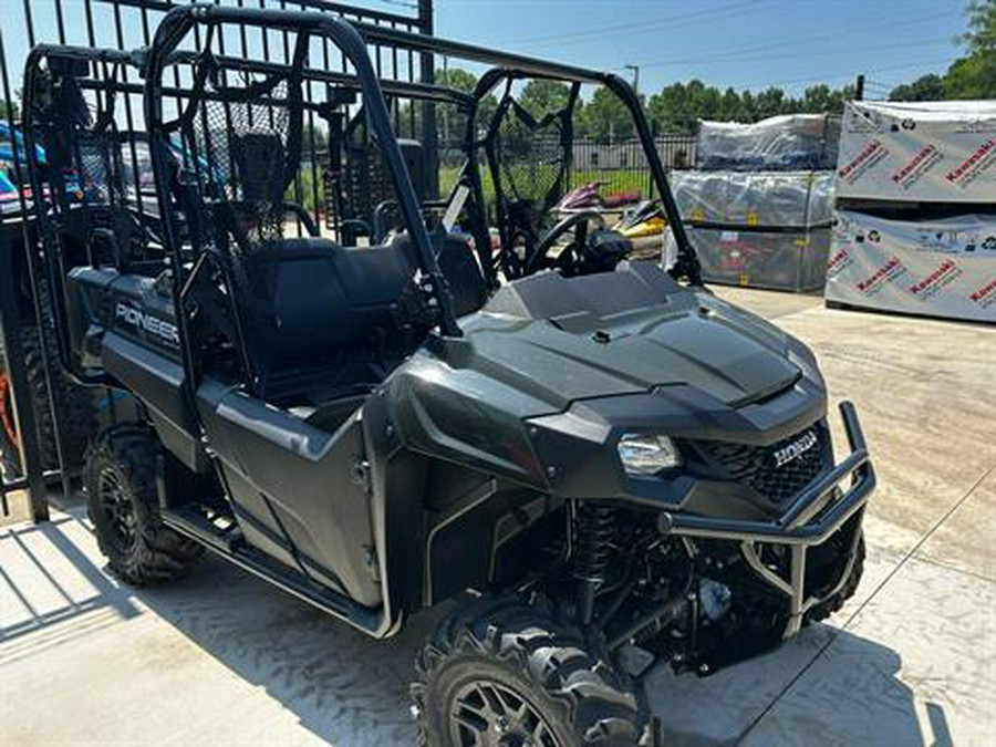 2025 Honda Pioneer 700-4 Deluxe