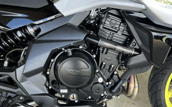 2022 CFMOTO 650 NK