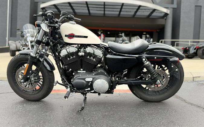 XL 1200X 2022 Forty-Eight®