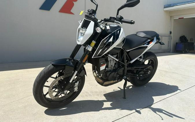 2018 KTM Duke 690