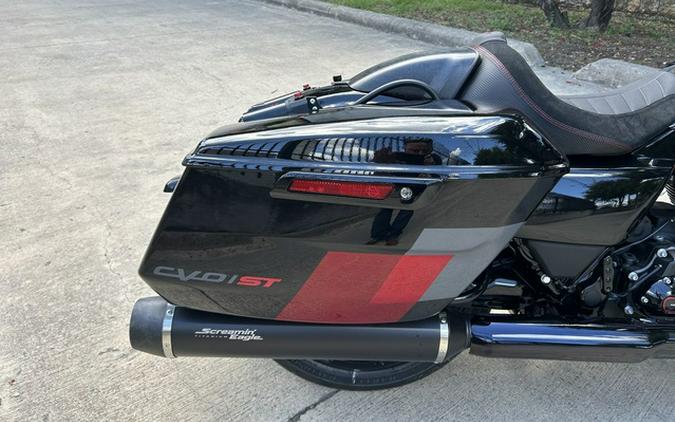 2025 Harley-Davidson FLTRXSTSE - CVO Road Glide ST