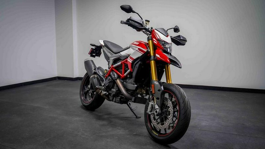 2016 Ducati Hypermotard 939 SP Red Corse Stripe