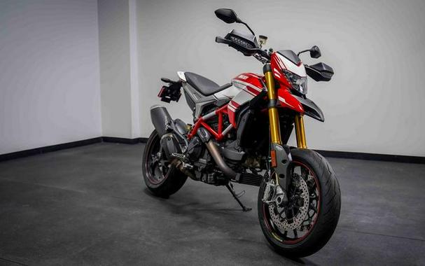 2016 Ducati Hypermotard 939 SP Red Corse Stripe