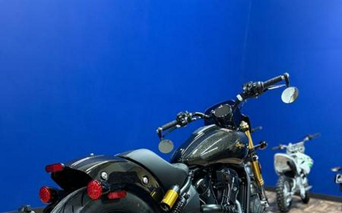 2026 Indian Motorcycle® 101 Scout® Black Crystal with Super Graphite