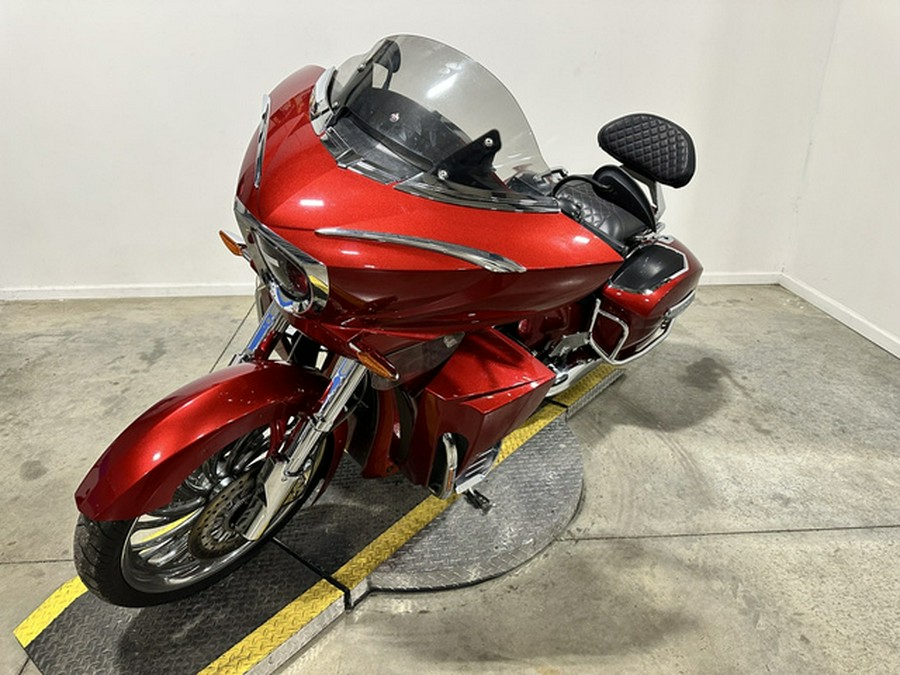 2013 Victory Motorcycles Cross Country Tour