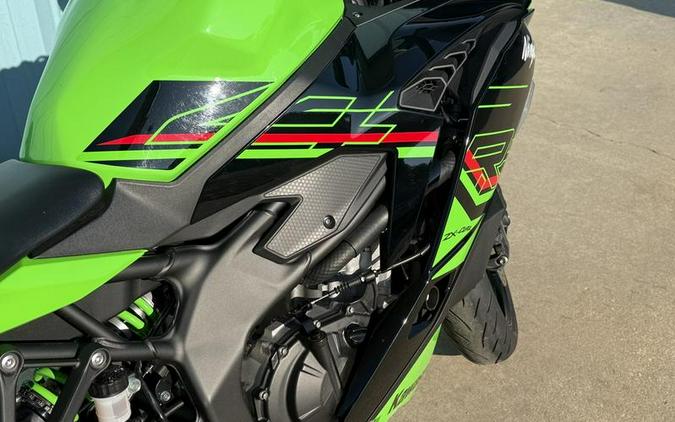 2024 Kawasaki Ninja® ZX™-4RR ABS KRT Edition ABS