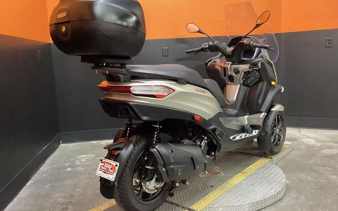2024 Piaggio MP3 530 Exclusive