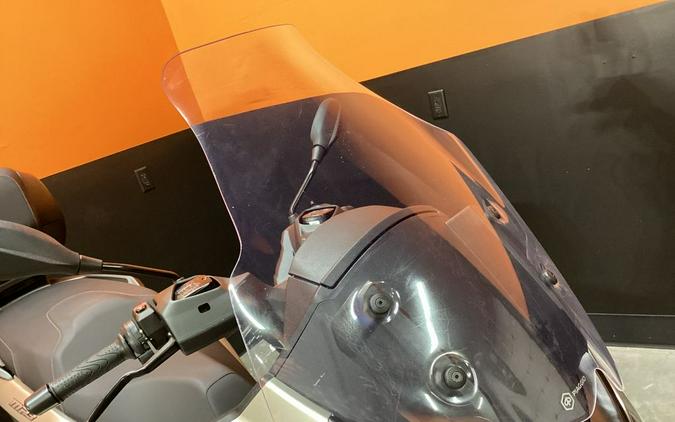 2024 Piaggio MP3 530 Exclusive