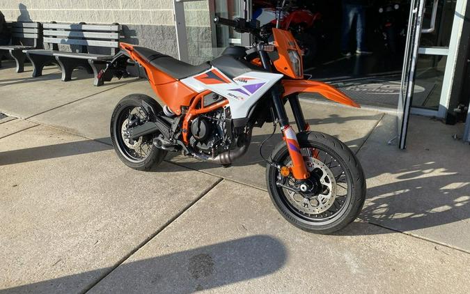 2025 KTM SMC 390 R