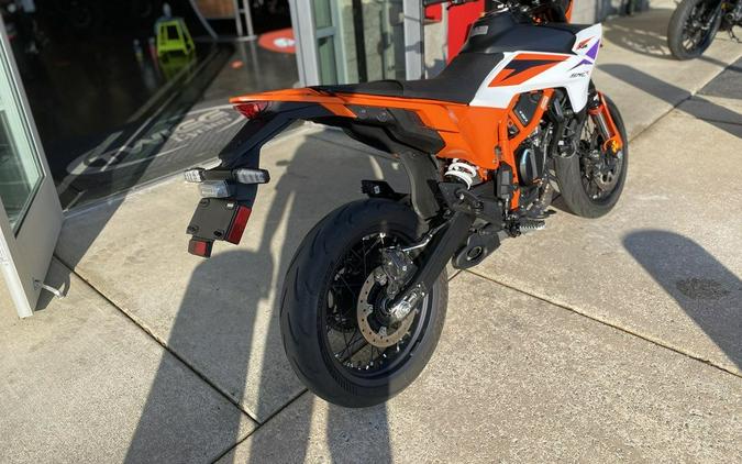2025 KTM SMC 390 R